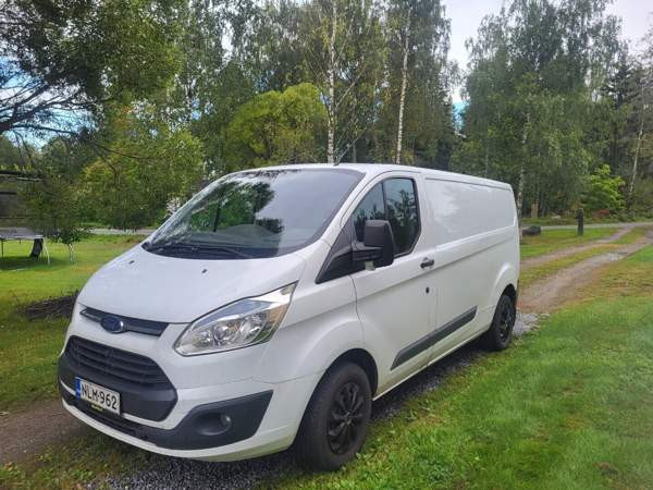 Ford Transit Custom Merikarvia - valokuva 2