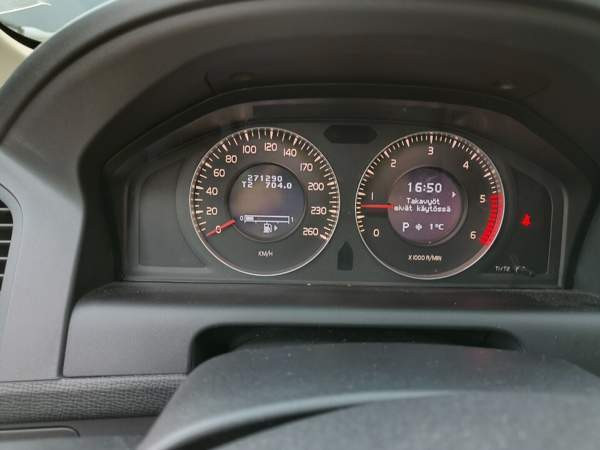 Volvo XC60 Рованиеми - изображение 8