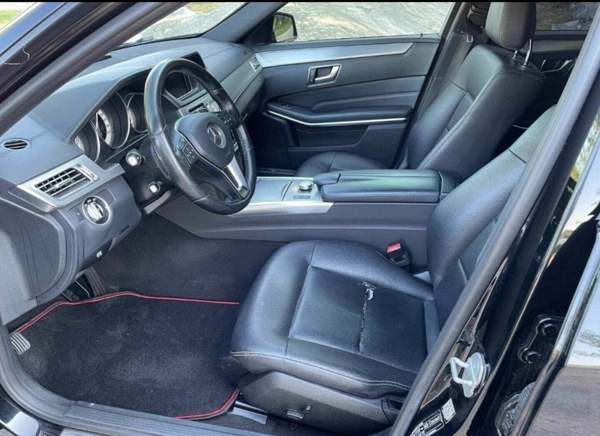 Mercedes-Benz E Лохья - изображение 7