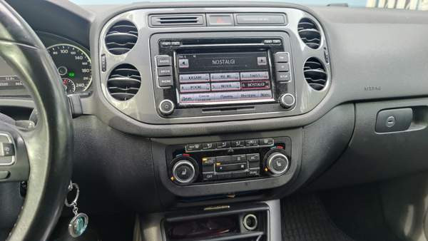 Volkswagen Tiguan Luga - valokuva 6