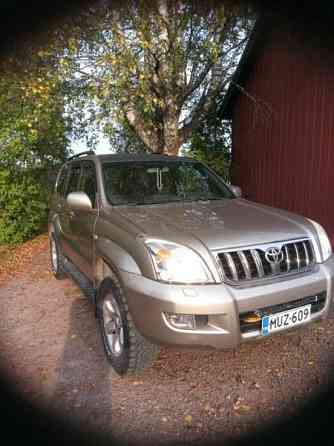 Toyota Land Cruiser Ugleural'skiy