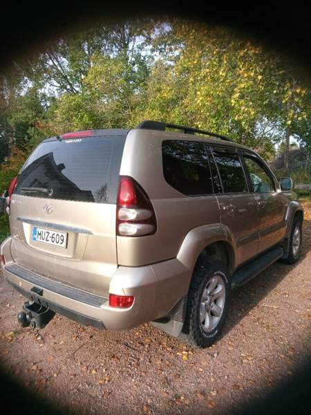 Toyota Land Cruiser Ugleural'skiy – foto 6