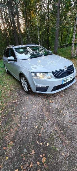 Skoda Octavia Raahe - valokuva 3