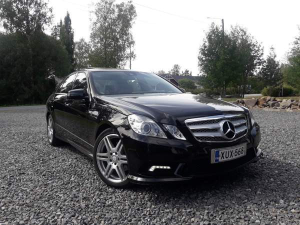 Mercedes-Benz E Коккола - изображение 1
