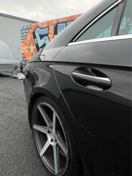 Mercedes-Benz CLS Коккола - изображение 3