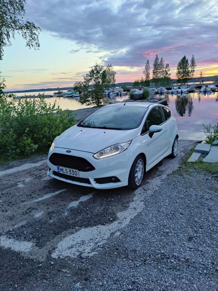 Ford Fiesta Pirkkala - photo 1