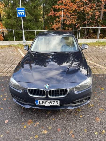 BMW 330 Vantaa - valokuva 4