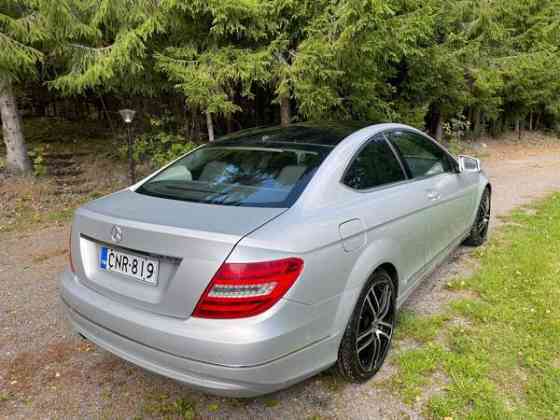 Mercedes-Benz C Вихти