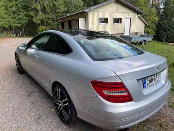 Mercedes-Benz C Вихти