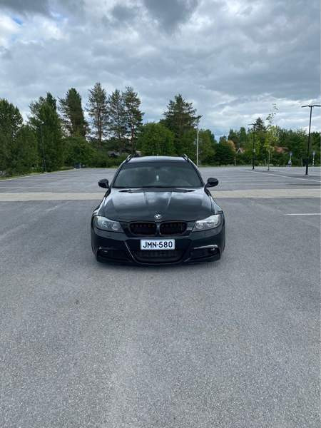 BMW 330 Vähäkyrö – foto 2