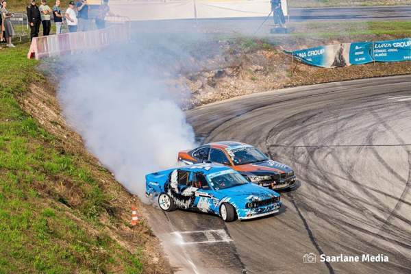 BMW 540 Helsinki - valokuva 3