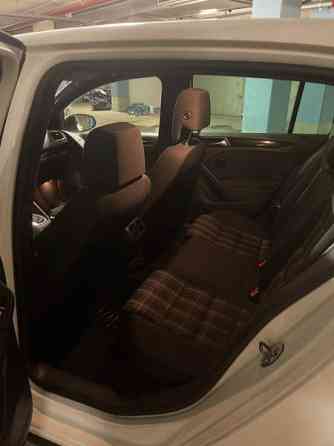 Volkswagen Golf Helsinki