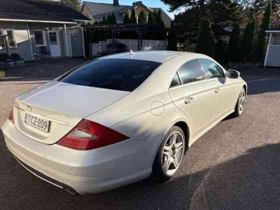 Mercedes-Benz CLS Вихти
