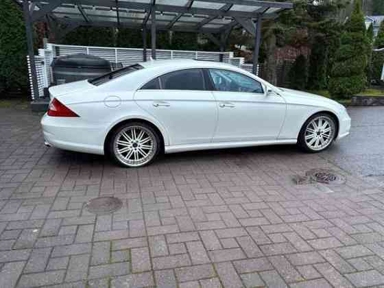 Mercedes-Benz CLS Вихти