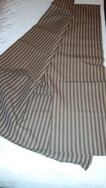 Paksuhko ruskea puuvilla-raitakangas 1,9m x 1,45m Seinäjoki - valokuva 1