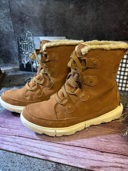 Sorel Explorer next joan wp Pornainen - valokuva 2