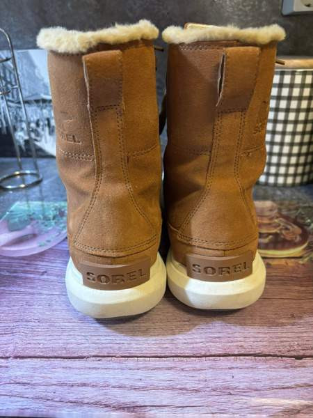 Sorel Explorer next joan wp Pornainen - valokuva 4