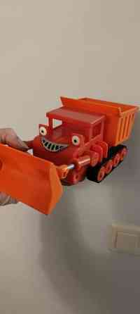 Puuha Pete Pusku puskuri auto Vantaa