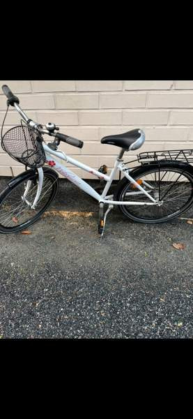 Nakamura cindy 24” Helsinki - valokuva 1