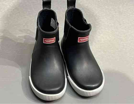 Reima kumisaappaat 27 Helsinki