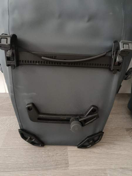 Thulen 13-litran pyöräilylaukut (2 kpl) Helsinki - photo 3