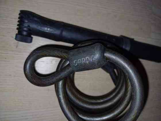 Lukitusvaijeri ja pumppu Helsinki