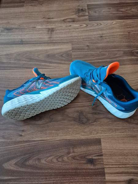 New Balance juoksukengät koko 45,5 Нурмиярви - изображение 2