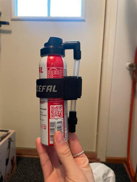 Renkaan korjaus spray Heinola - valokuva 1