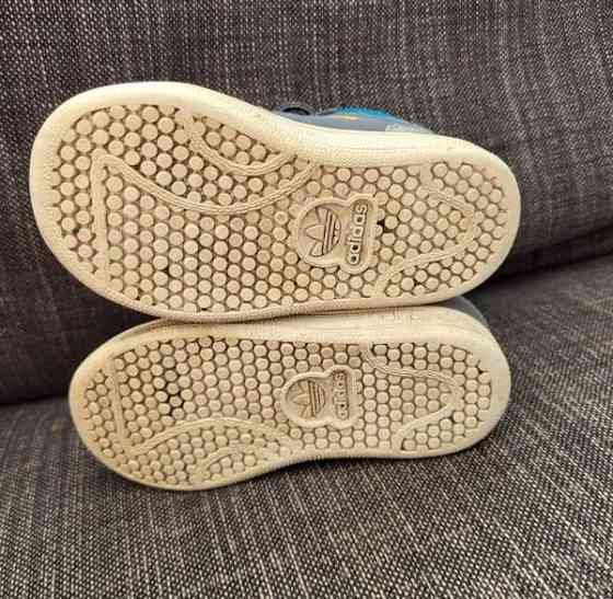 Adidas tarralenkkarit koko 22 Vantaa