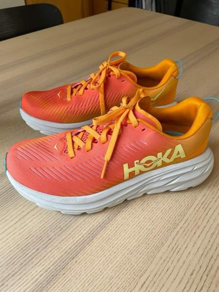 Hoka Rincon 3 juoksukengät Kangasala - valokuva 1