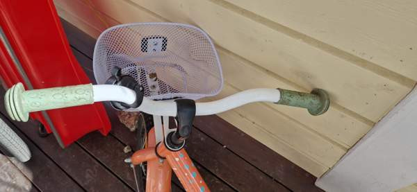 Madison Luna 12 tuumainen lasten pyörä Kerava - valokuva 3