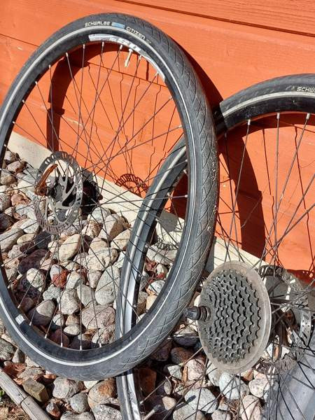 Kiekot ja renkaat Jyvaeskylae - photo 3