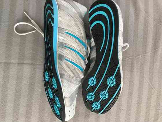 Uudet Adidas lenkkarit koko 40,5 Helsinki