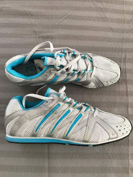 Uudet Adidas lenkkarit koko 40,5 Helsinki - valokuva 1