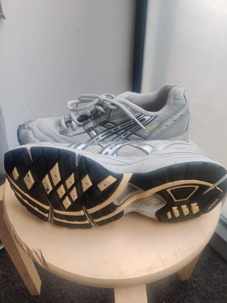 Asics lenkkarit Tampere – foto 3