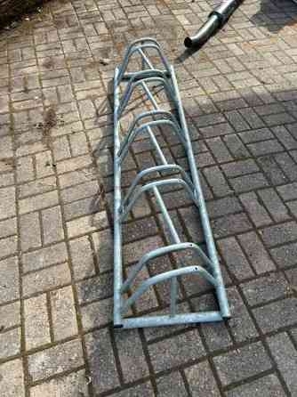 Pyöräteline viidelle pyörälle Kangasala