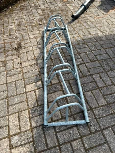 Pyöräteline viidelle pyörälle Kangasala - valokuva 2