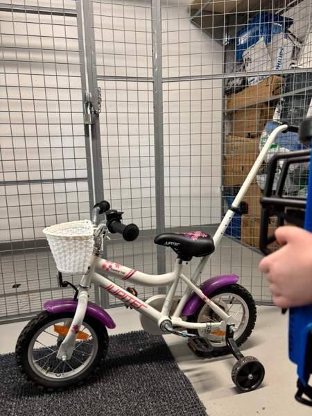 Jupiter polkupyörä 12” Sweetie korin ja apupyörien kanssa Эспоо - изображение 1