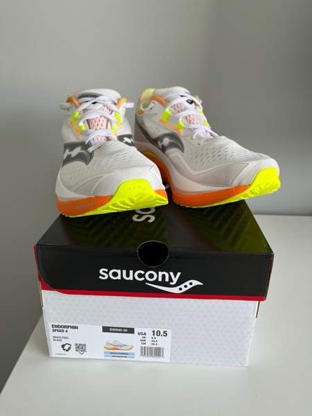 Saucony Endorphin Speed 4, koko 44,5 Espoo - photo 2