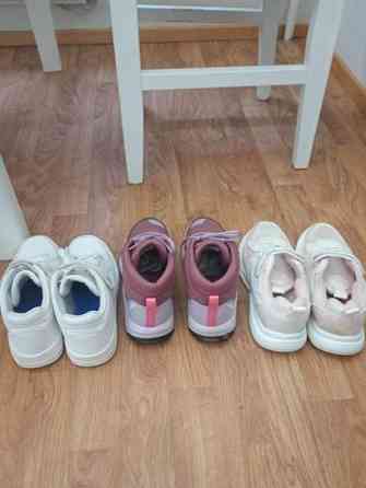 Lenkkarit 35 koossa Kotka