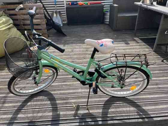 Tyttöjen polkupyörä 20” Jaervenpaeae