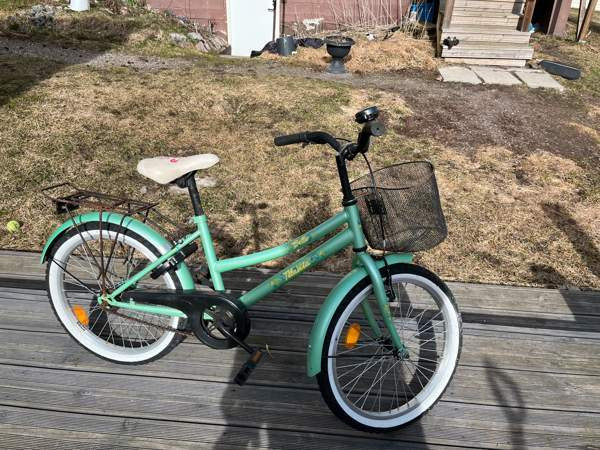 Tyttöjen polkupyörä 20” Jaervenpaeae – foto 2