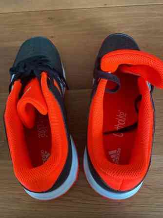 Sisäpelikengät Adidas koko 38 Espoo