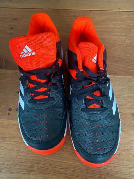 Sisäpelikengät Adidas koko 38 Espoo – foto 1