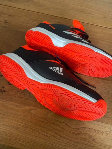 Sisäpelikengät Adidas koko 38 Espoo – foto 3