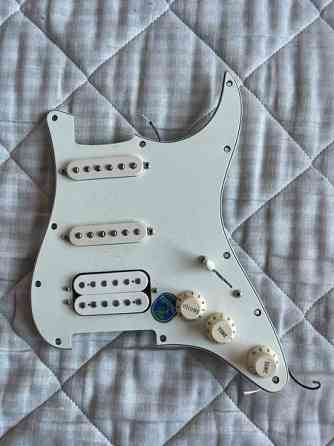 Stratocaster mikit, hss, pleksillä Joensuu