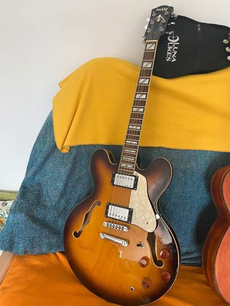 Indie Guitar Co. sähkökitara Rovaniemi - valokuva 1