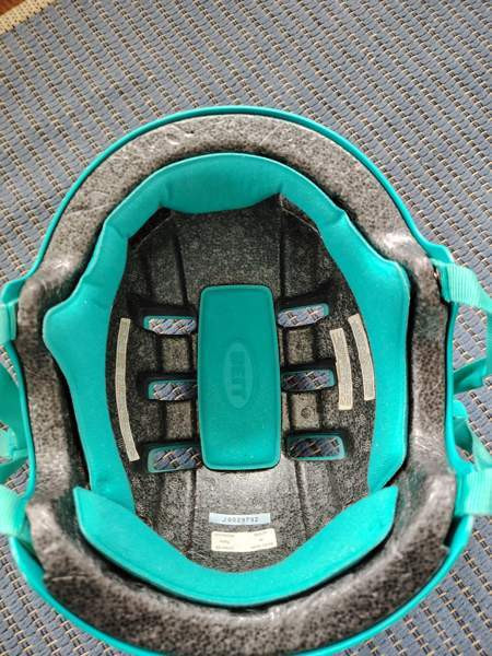 Bell kypärä (M / 55-59cm) Туусула - изображение 3