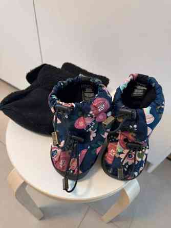 Stonz kengät ja linerzit L-koko Helsinki