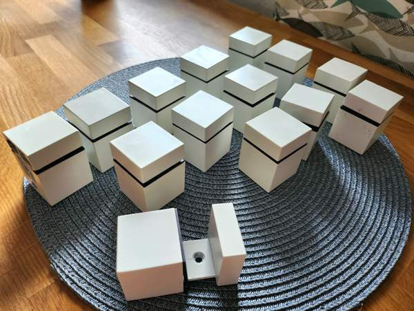 Myydään 7 paria hyllyn kannattimia Oulu - photo 1